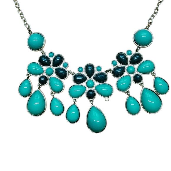 Green & Gold Chunky Statement Necklace 21" - Picture 3 of 4